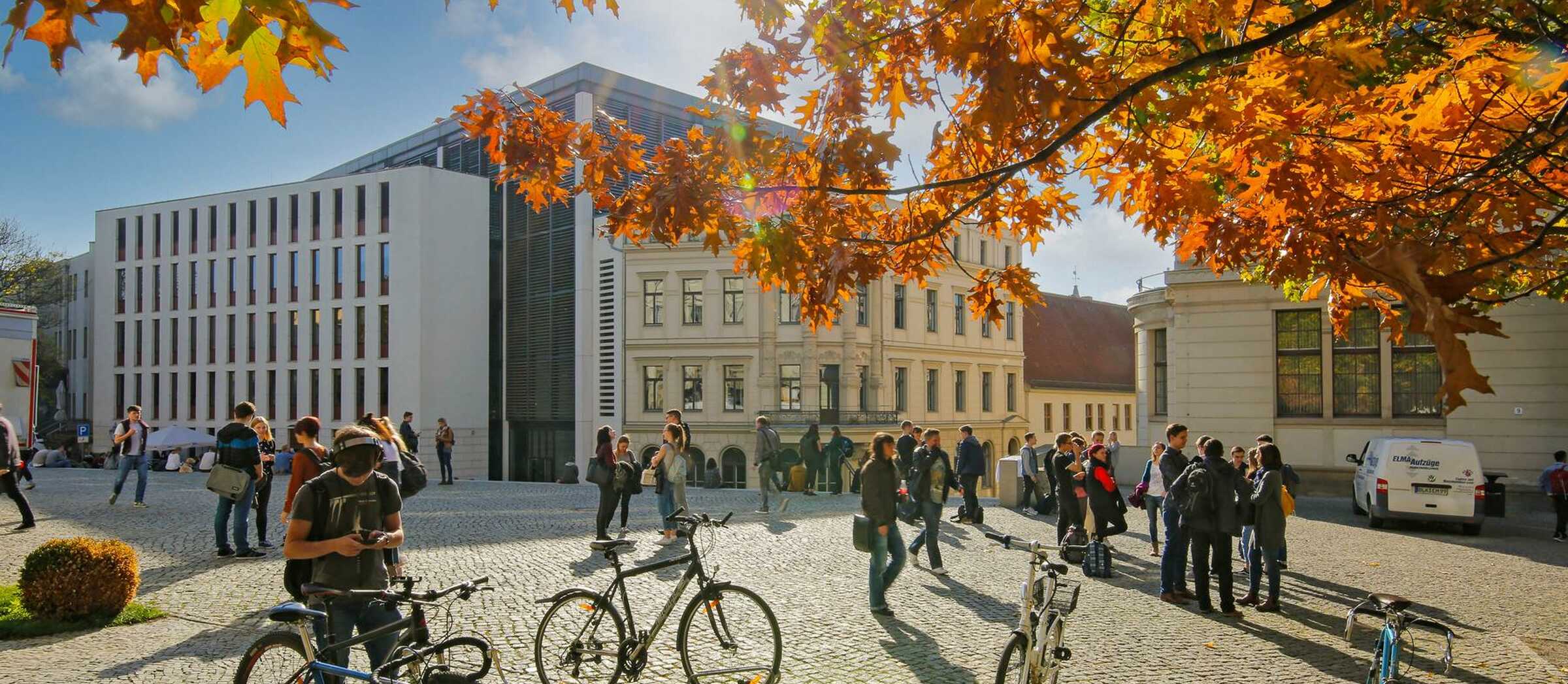 Universitätsplatz (Foto: Thomas Ziegler)